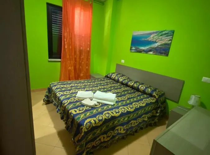 Con Terrazzo Sul Mare. Апартаменты Капо-Риццуто