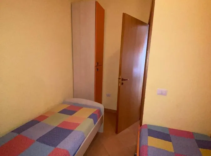 Con Terrazzo Sul Mare. *